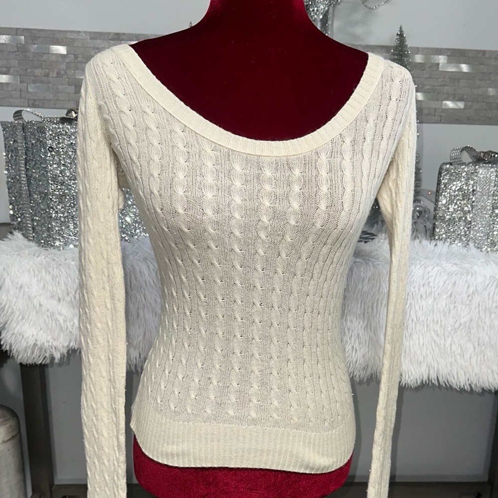 Abercrombie & Fitch Cream Cable Knit Sweater